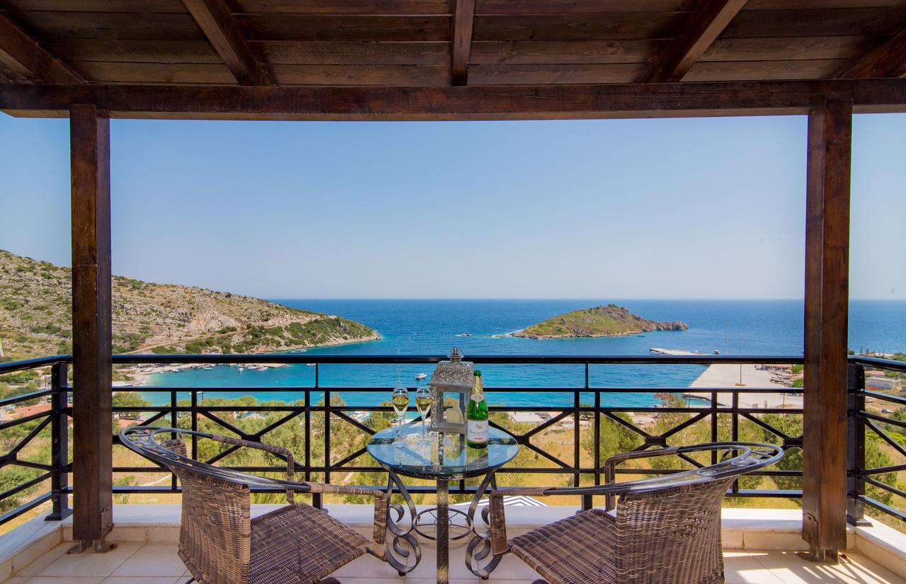 Coastal Paradise Found - Komis' Private Pool Retreat アギオス・ニコラオス エクステリア 写真
